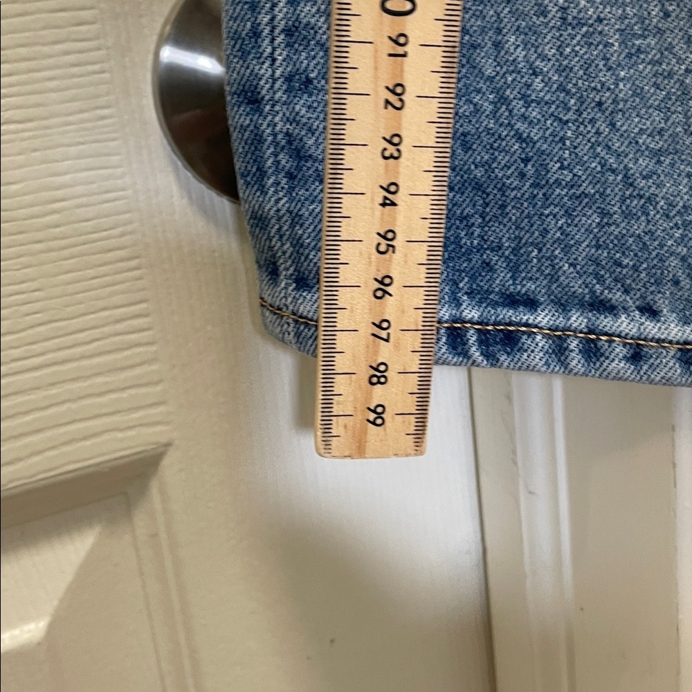 Aritzia - Denim Forum - Pin-Up Super High Staright Denim Jeans - Blue - 26x28L - Picture 5 of 12